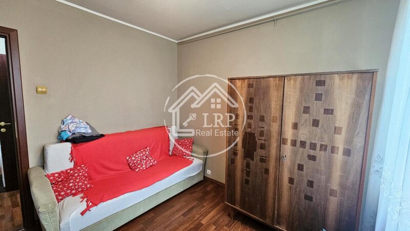Brancoveanu, Izvorul Crisului, 3 camere decomandat, mobilat si utilat,